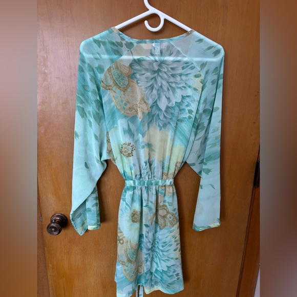Victoria Secret Sheer Robe - Picture 6 of 6